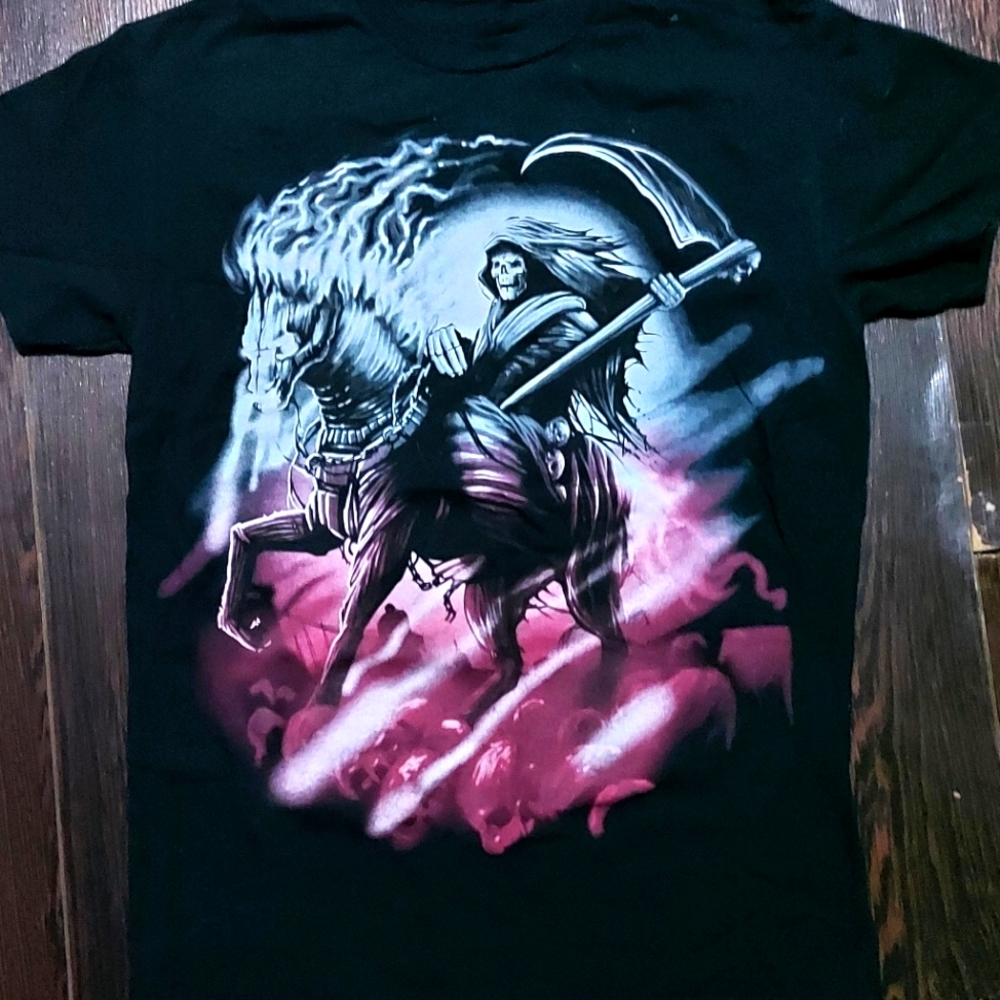 2/$35 NWOT Necromancer graphic t